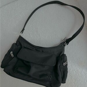 brandy melville shoulder cargo bag